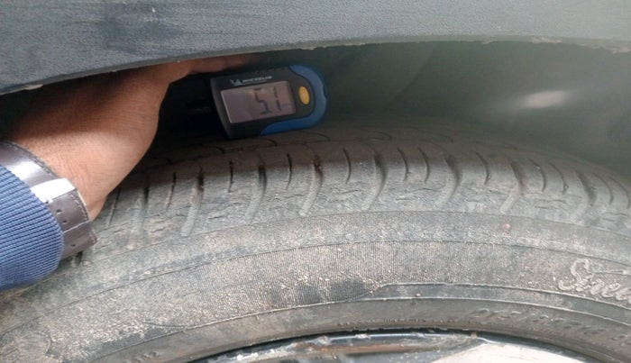 2019 Hyundai VENUE SX PLUS 1.0 TURBO DCT, Petrol, Automatic, 61,157 km, tyre