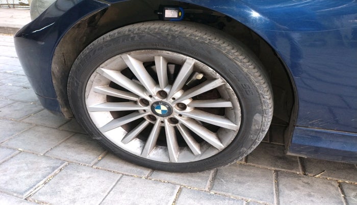 2011 BMW 3 Series 320d, Diesel, Automatic, 78,441 km, tyre