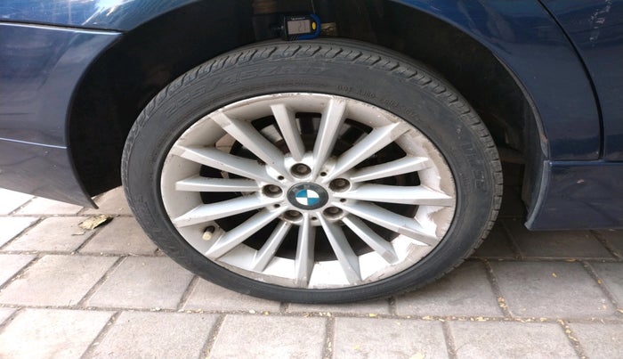 2011 BMW 3 Series 320d, Diesel, Automatic, 78,441 km, tyre