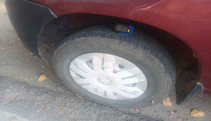 2011 Maruti Alto LXI, Petrol, Manual, 73,209 km, tyre