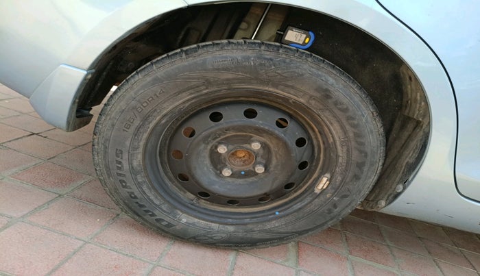 2013 Maruti Swift Dzire VXI, Petrol, Manual, 31,024 km, tyre