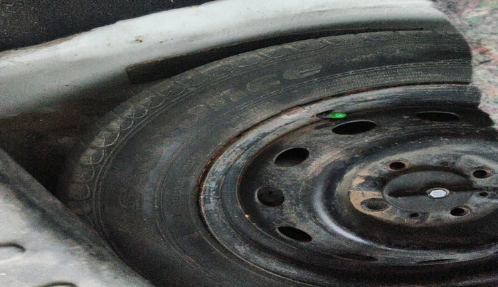 2015 Tata Bolt XT REVOTRON, Petrol, Manual, 1,58,354 km, tyre