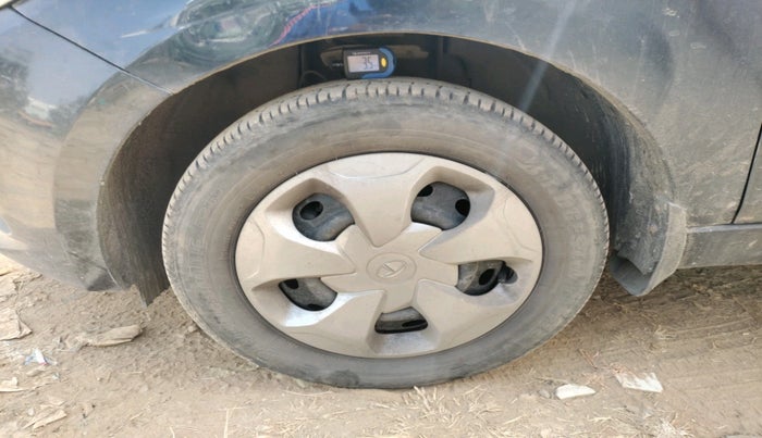 2021 Tata Tiago XT PETROL, Petrol, Manual, 42,160 km, tyre