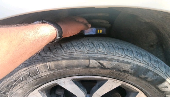 2018 Nissan Terrano  XL D Plus, Diesel, Manual, 1,11,069 km, tyre