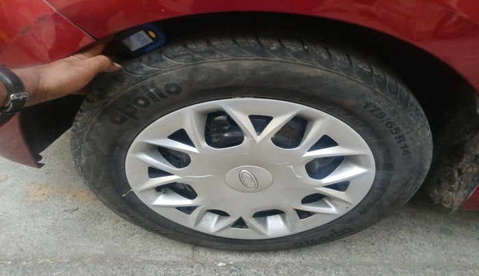 2017 Ford Figo Aspire Titanium 1.2 Ti-VCT Opt, Petrol, Manual, 70,145 km, tyre