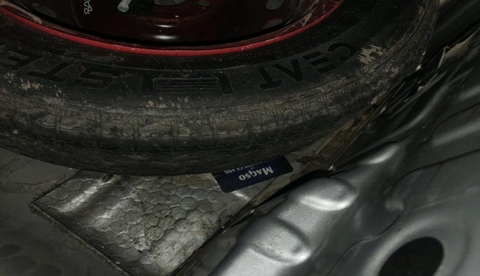 2022 Renault Kwid RXL 1.0, Petrol, Manual, 30,967 km, tyre