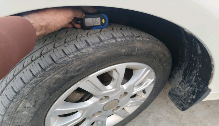 2017 Tata Tiago XZ PETROL, Petrol, Manual, 1,04,159 km, tyre