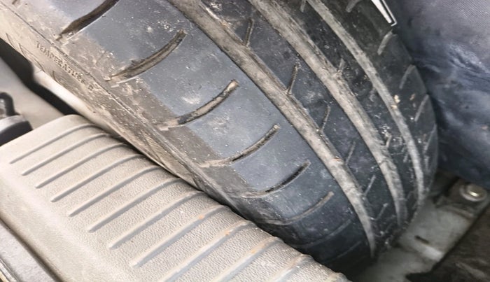 2013 Hyundai i10 ERA 1.1, Petrol, Manual, 36,133 km, tyre