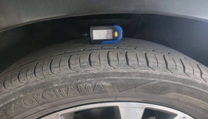 2019 Maruti S Cross DELTA 1.3, Diesel, Manual, 1,63,863 km, tyre