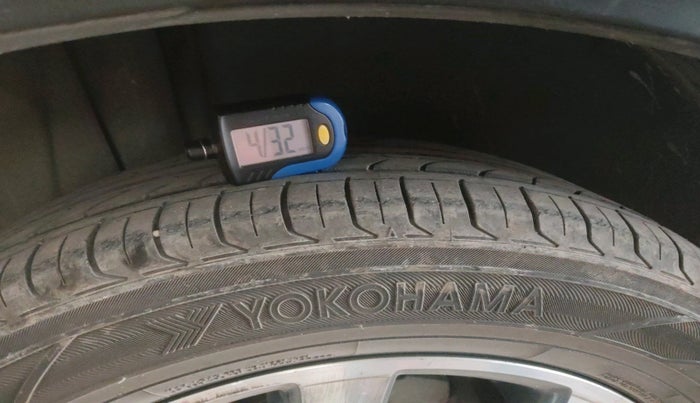 2019 Maruti S Cross DELTA 1.3, Diesel, Manual, 1,63,863 km, tyre