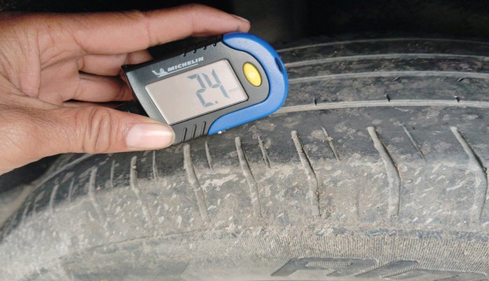 2016 Maruti Vitara Brezza VDI (O), Diesel, Manual, 1,15,705 km, tyre