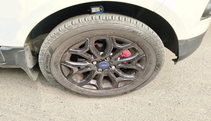 2016 Ford Ecosport TITANIUM 1.5L PETROL AT, Petrol, Automatic, 86,925 km, tyre