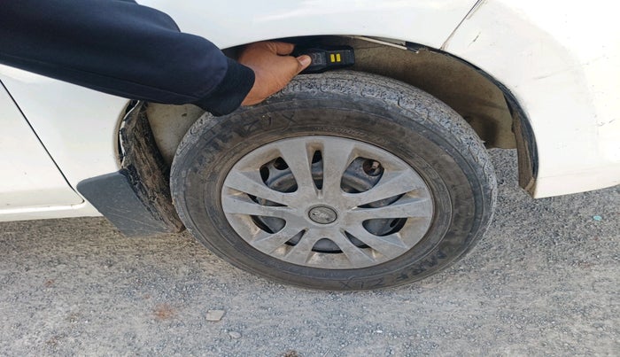 2017 Maruti Alto 800 LXI, Petrol, Manual, 91,037 km, tyre