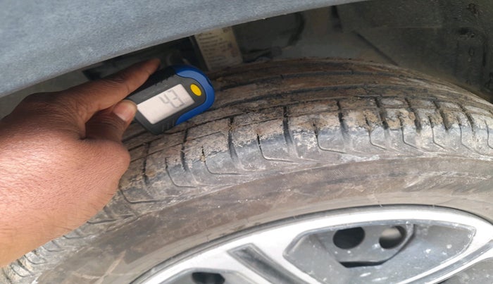 2025 Tata NEXON SMART 1.2 PETROL, Petrol, Manual, 6,998 km, tyre