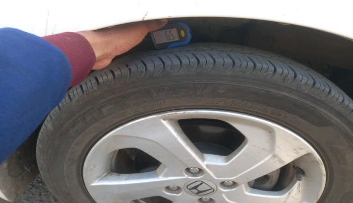 2016 Honda City 1.5L I-VTEC VX, Petrol, Manual, 1,23,578 km, tyre