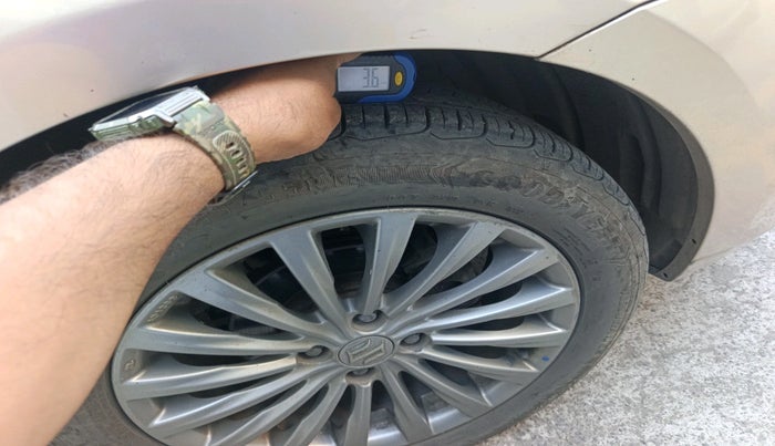 2016 Maruti Ciaz ZXI+ AT, Petrol, Automatic, 61,776 km, tyre