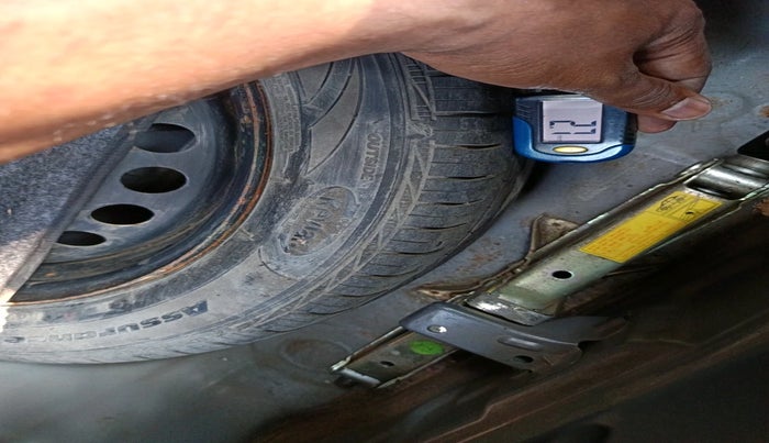 2016 Hyundai Grand i10 MAGNA 1.2 KAPPA VTVT, Petrol, Manual, 69,395 km, tyre