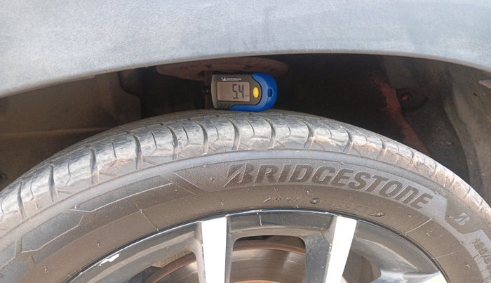 2018 Mahindra KUV 100 NXT K8 D 6 STR, Diesel, Manual, 97,844 km, tyre