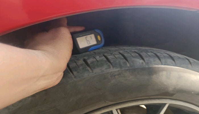 2013 Honda Brio S MT, Petrol, Manual, 93,920 km, tyre