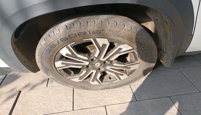 2022 Renault Kiger RXZ MT, Petrol, Manual, 43,367 km, tyre