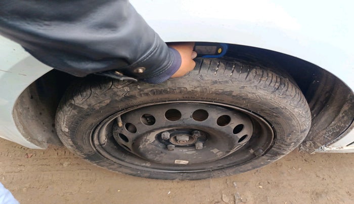 2023 Tata ALTROZ XM PLUS CNG, Petrol, Manual, 61,328 km, tyre