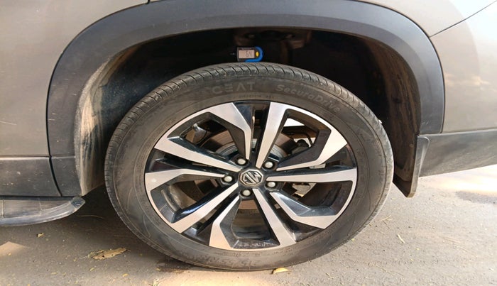 2024 MG HECTOR SMART PRO 2.0 TURBO DIESEL, Diesel, Manual, 12,510 km, tyre