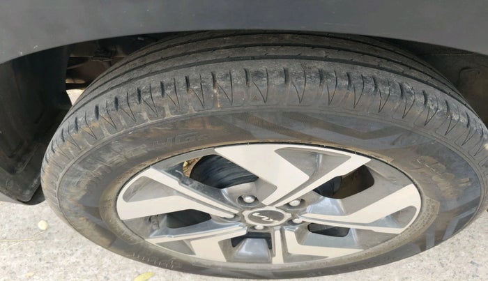 2022 KIA SONET HTX 1.0 IMT, Petrol, Manual, 43,337 km, tyre