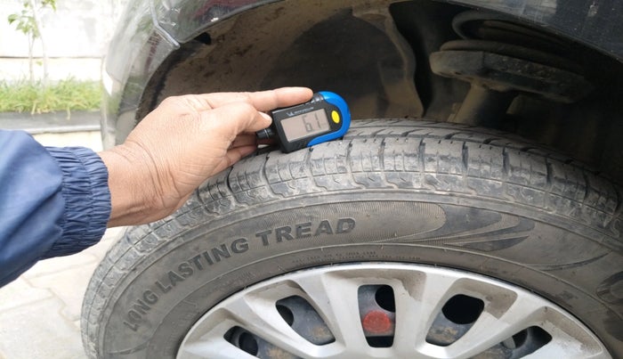 2017 Fiat Punto EVO ACTIVE 1.2, Petrol, Manual, 59,744 km, tyre