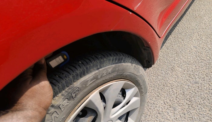 2011 Maruti Swift VXI, Petrol, Manual, 61,459 km, tyre