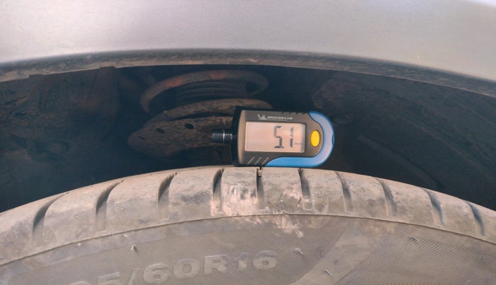 2017 Honda WR-V 1.5L I-DTEC VX MT, Diesel, Manual, 1,29,846 km, tyre