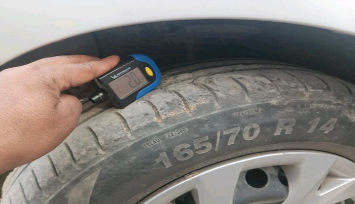 2016 Hyundai Grand i10 MAGNA 1.2 KAPPA VTVT, Petrol, Manual, 1,02,396 km, tyre