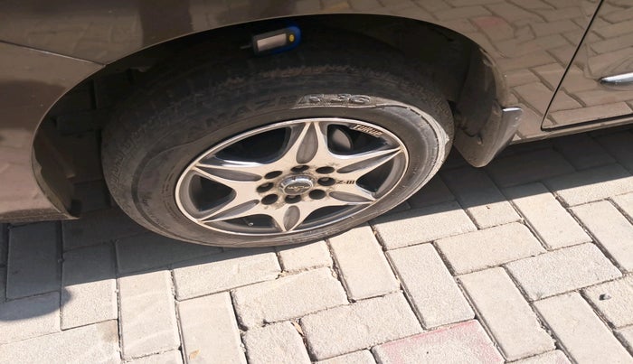 2011 Maruti Wagon R 1.0 LXI, Petrol, Manual, 19,837 km, tyre