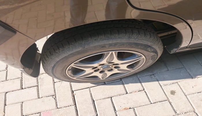 2011 Maruti Wagon R 1.0 LXI, Petrol, Manual, 19,837 km, tyre