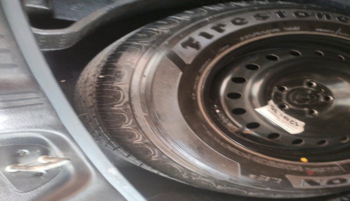 2017 Jeep Compass LIMITED 1.4 PETROL AT, Petrol, Automatic, 74,231 km, tyre