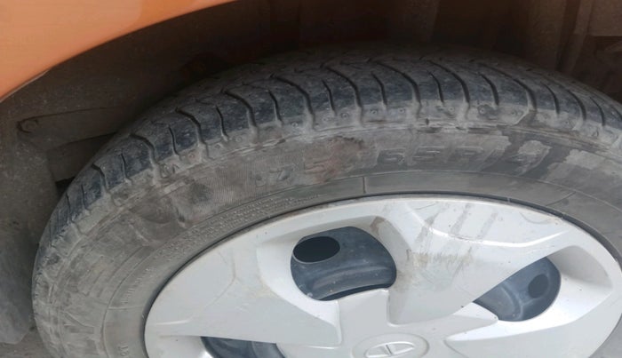 2016 Tata Tiago XT PETROL, Petrol, Manual, 75,866 km, tyre