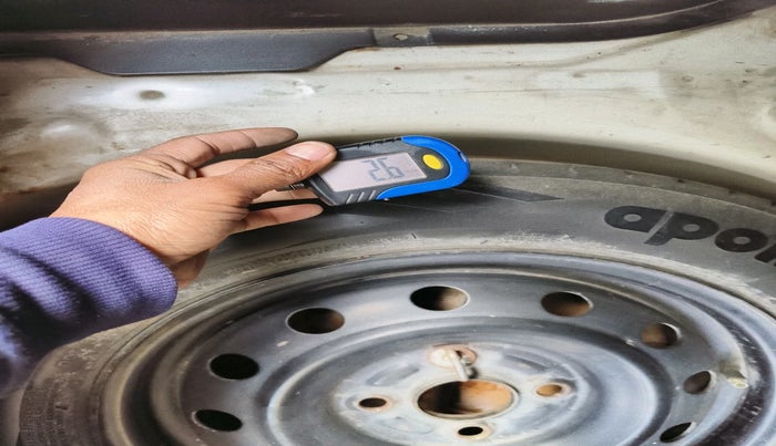 2013 Maruti Ritz VXI, Petrol, Manual, 92,786 km, tyre