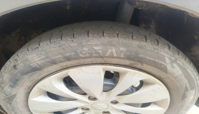 2016 Maruti Baleno DELTA PETROL 1.2, Petrol, Manual, 1,02,027 km, tyre