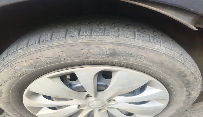 2016 Maruti Baleno DELTA PETROL 1.2, Petrol, Manual, 1,02,027 km, tyre