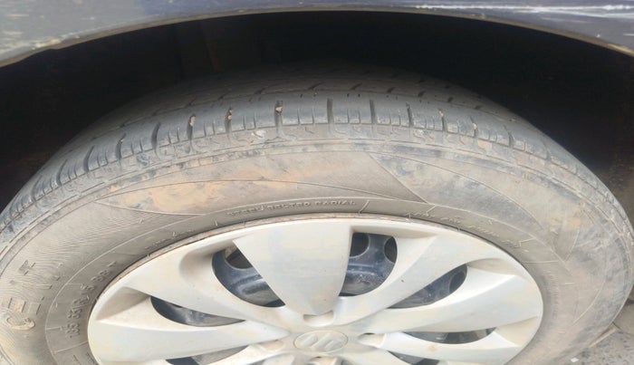 2016 Maruti Baleno DELTA PETROL 1.2, Petrol, Manual, 1,02,027 km, tyre