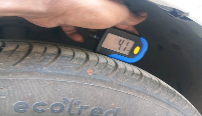 2018 Maruti Dzire ZXI PLUS AMT, Petrol, Automatic, 42,699 km, tyre