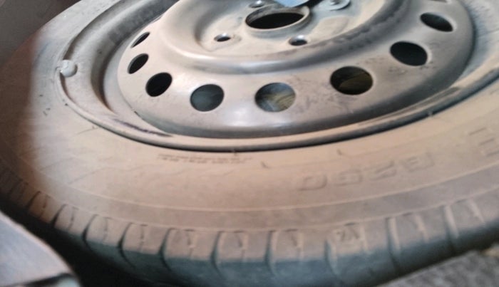 2014 Maruti Wagon R 1.0 VXI, Petrol, Manual, 94,441 km, tyre