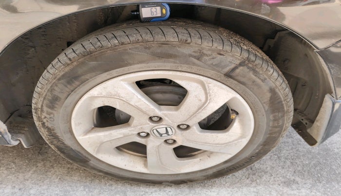 2014 Honda City 1.5L I-VTEC VX CVT, Petrol, Automatic, 84,113 km, tyre