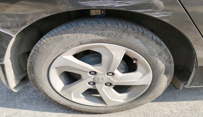 2014 Honda City 1.5L I-VTEC VX CVT, Petrol, Automatic, 84,113 km, tyre