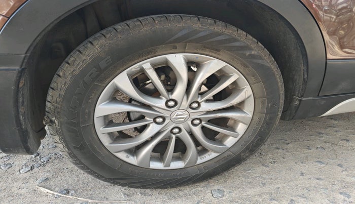 2016 Maruti S Cross ZETA 1.3, Diesel, Manual, 1,11,653 km, tyre