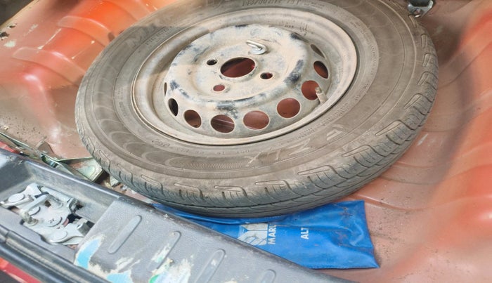 2018 Maruti Alto 800 LXI, Petrol, Manual, 49,175 km, tyre