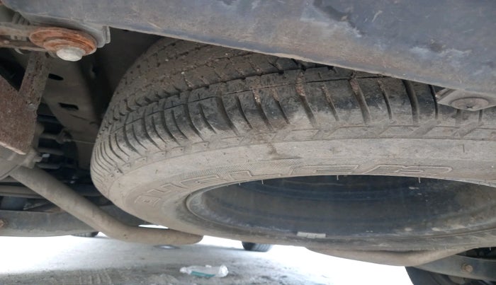 2017 Mahindra XUV500 W6, Diesel, Manual, 76,127 km, tyre