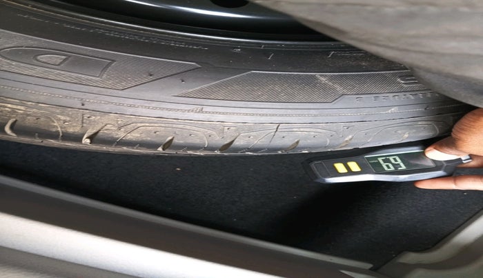 2022 Jeep Compass LIMITED (O) 2.0 DIESEL 4X4 AT, Diesel, Automatic, 99,340 km, tyre