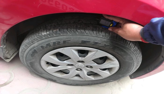 2016 Hyundai Elite i20 ASTA 1.4 CRDI, Diesel, Manual, 1,31,736 km, tyre