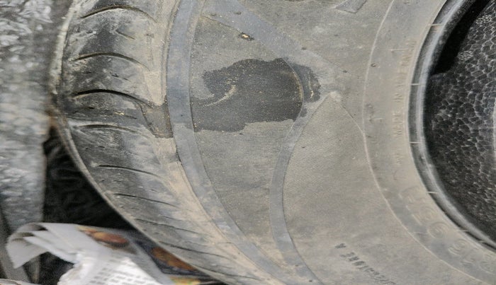 2017 Hyundai Creta SX 1.6 DIESEL, Diesel, Manual, 2,00,566 km, tyre