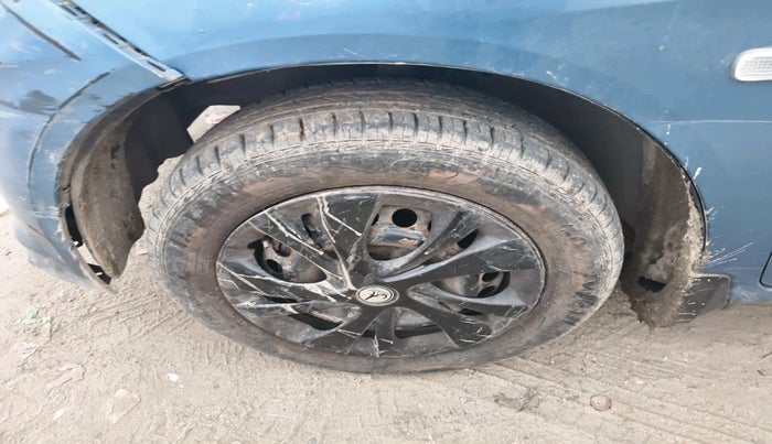 2014 Honda Amaze 1.2L I-VTEC SX, Petrol, Manual, 66,423 km, tyre